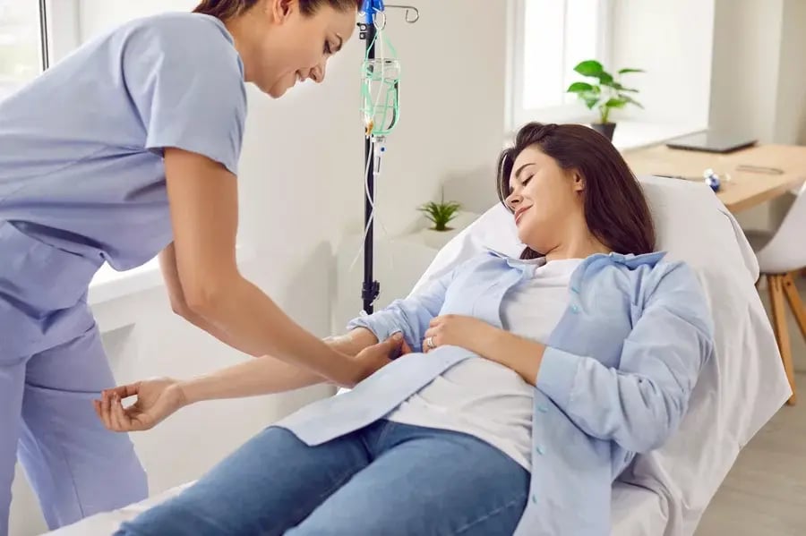 A woman getting ketamine infusion therapy